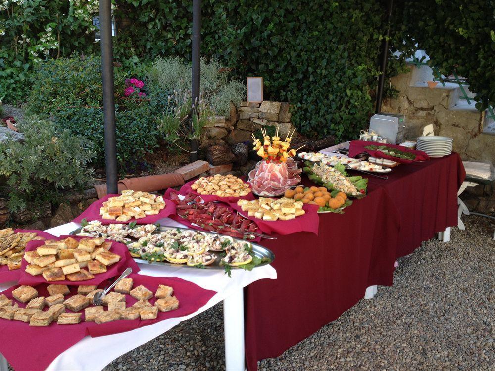 Hotel Ristorante Il Caminetto Diano Marina Eksteriør billede